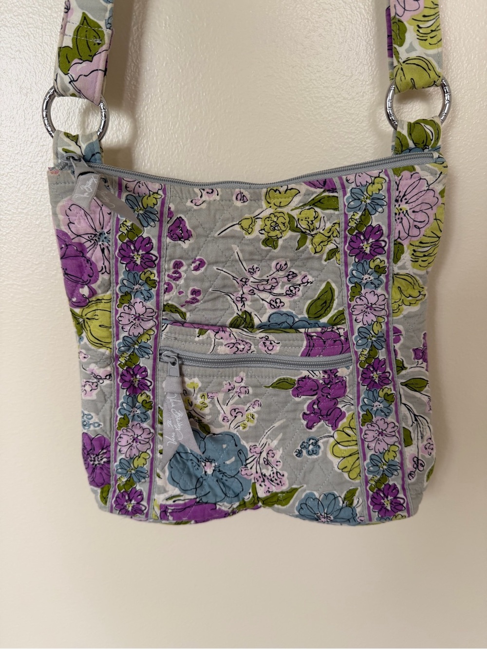 VERA BRADLEY Hipster in Grey & Purple Blue Floral